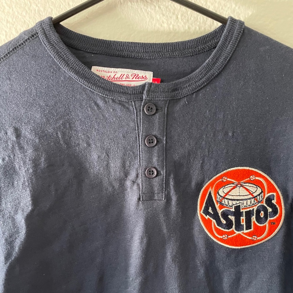 Mitchell and ness Houston Astro’s long sleeve